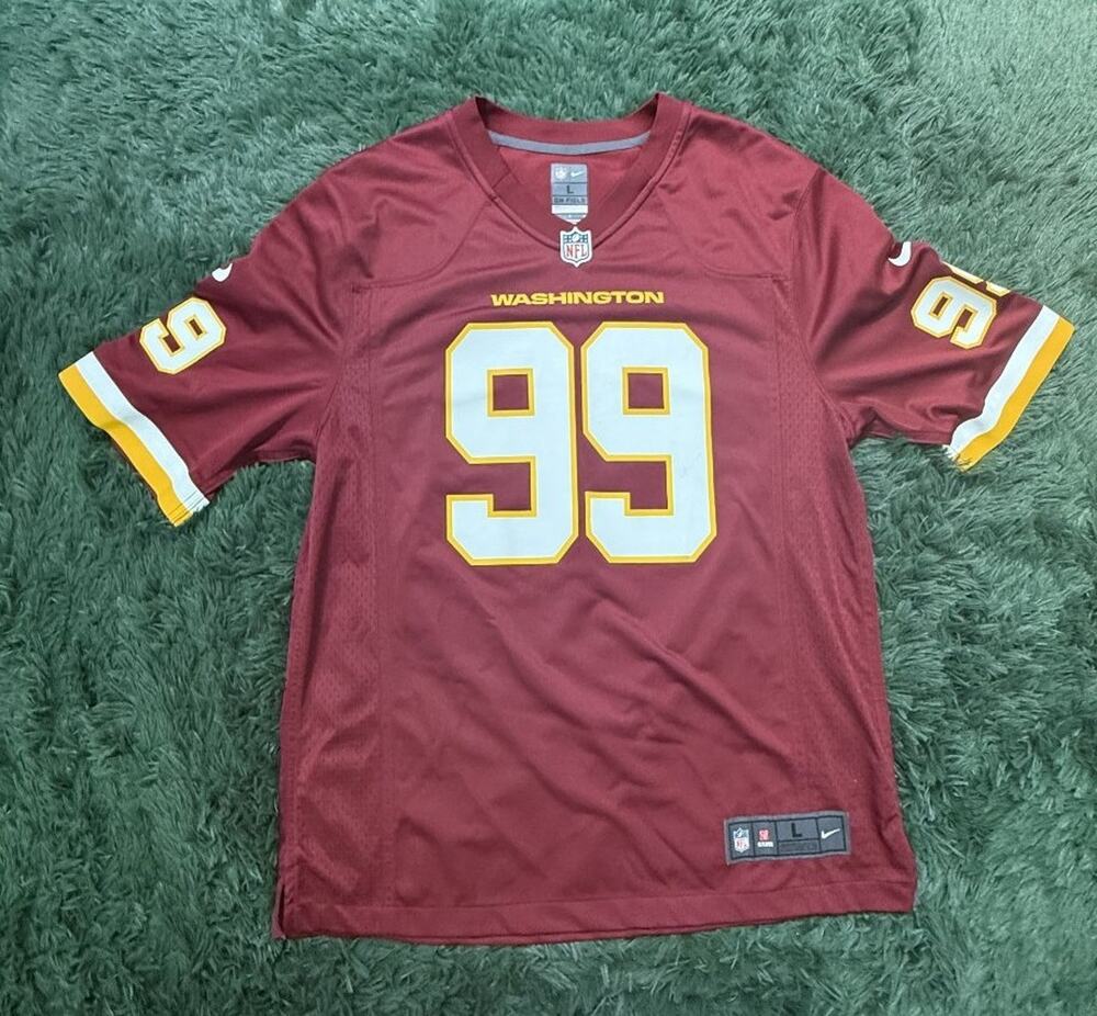 Nike Washington Commanders Chase Young #99 Burgundy NFL Football Jersey Men's L